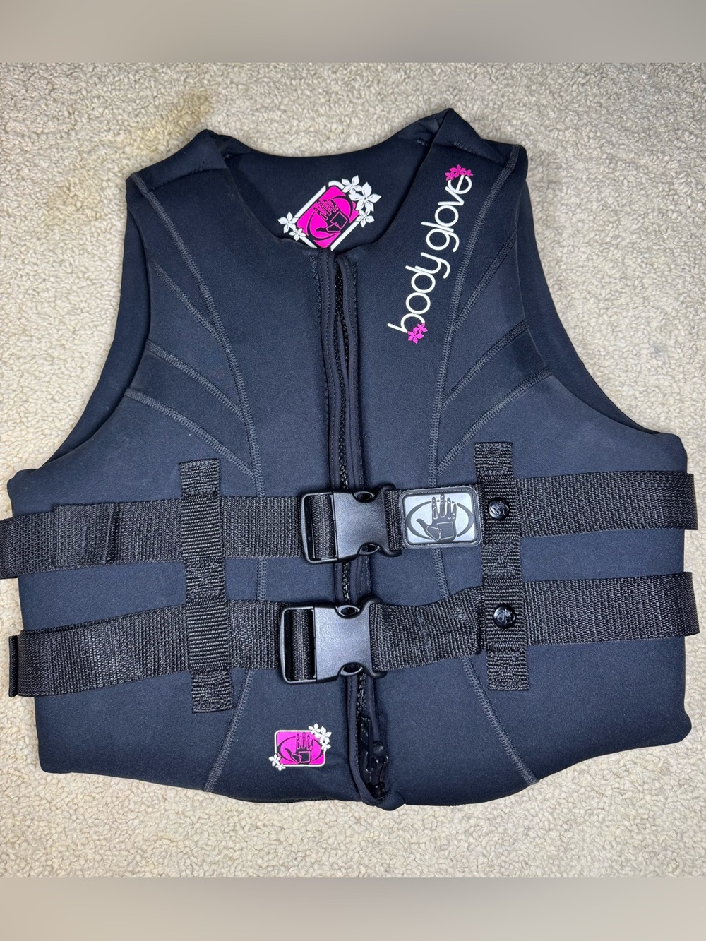 Body Glove Women's PFD U.S. Coast Guard-Approved Life Jacket Size L, Chest 36-39
